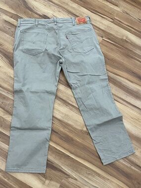 Levi's 541 Athletic Taper Stretch Pants 40x30 Khaki